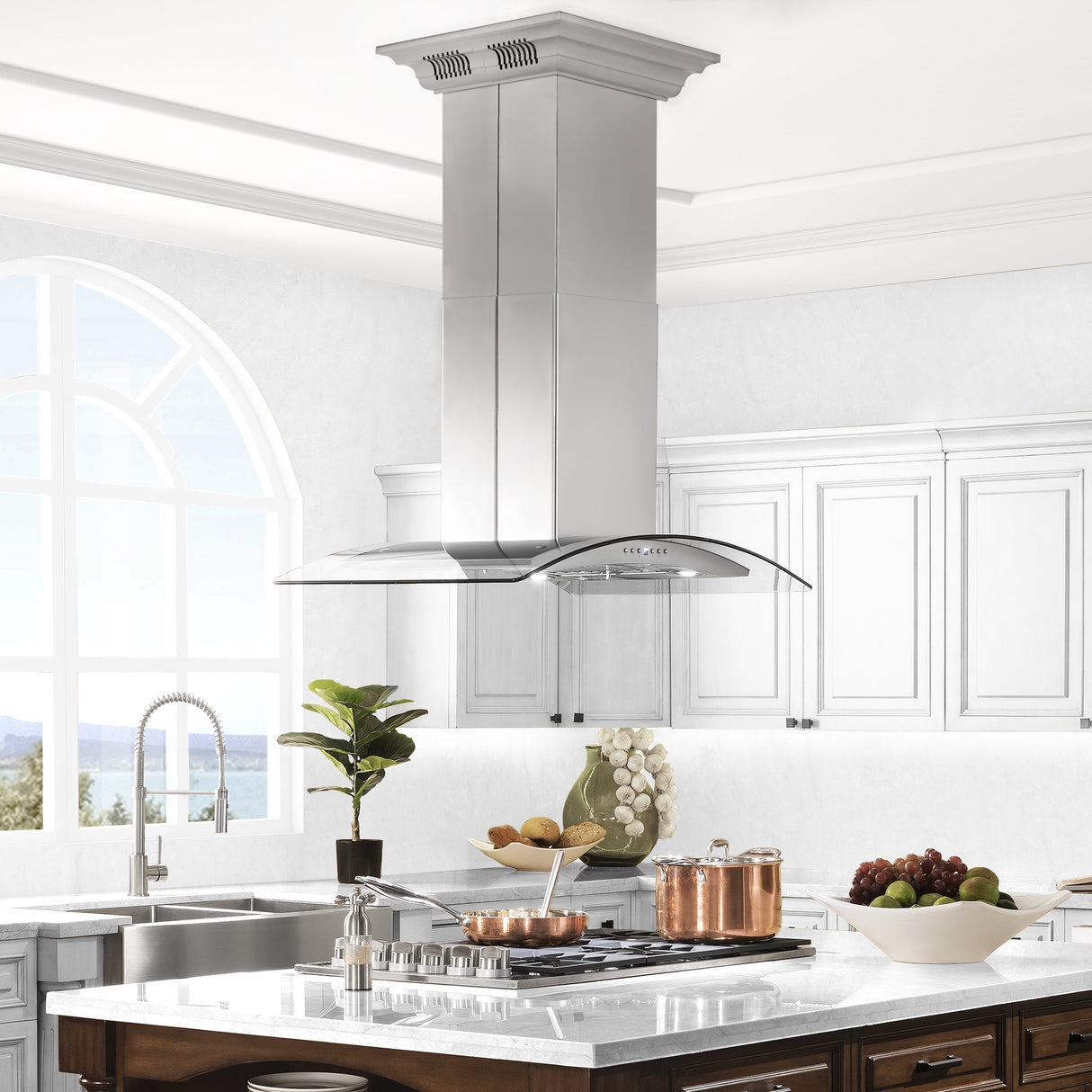 ZLINE 36" CrownSound Ducted Vent Island Mount Range Hood in Stainless Steel with Built-in Bluetooth Speakers (GL5iCRN-BT-36)