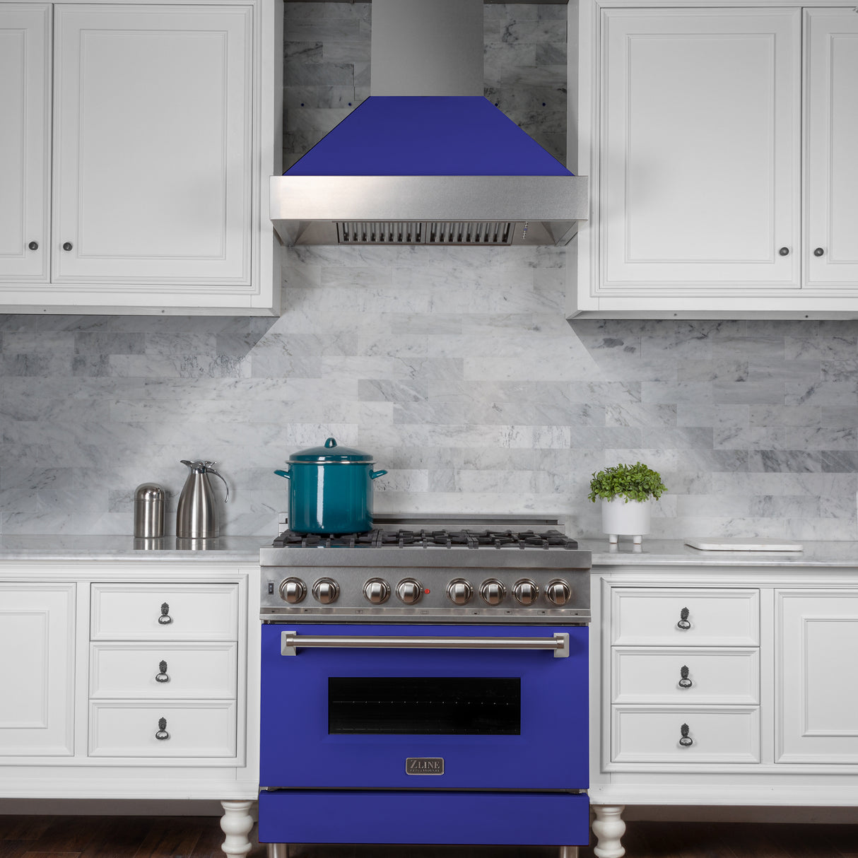 ZLINE 36" 4.6 cu ft Dual Fuel Range with Gas Stove and Electric Oven in Fingerprint Resistant Stainless Steel and Blue Matte Door (RAS-BM-36)