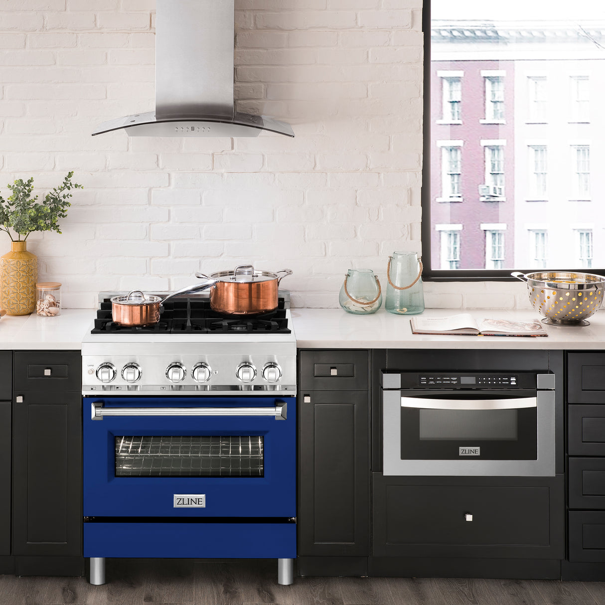 ZLINE 30" 4.0 cu ft Dual Fuel Range with Gas Stove and Electric Oven in Stainless Steel and Blue Matte Door (RA-BM-30)