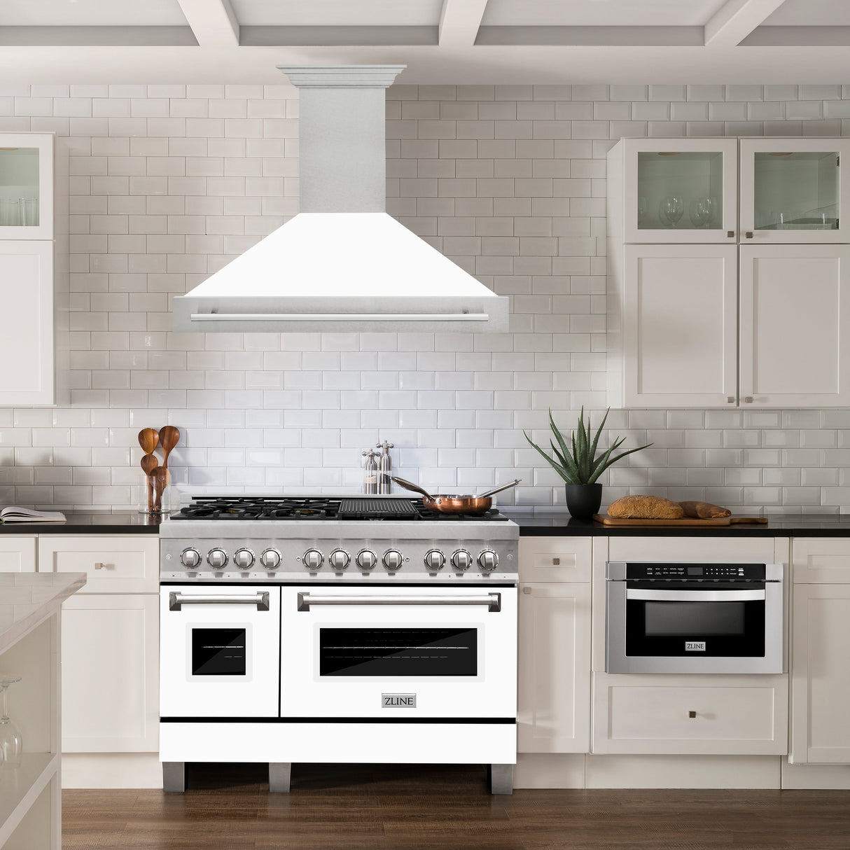 ZLINE 48" Fingerprint Resistant Stainless Steel Range Hood with White Matte Shell (8654SNX-WM-48)