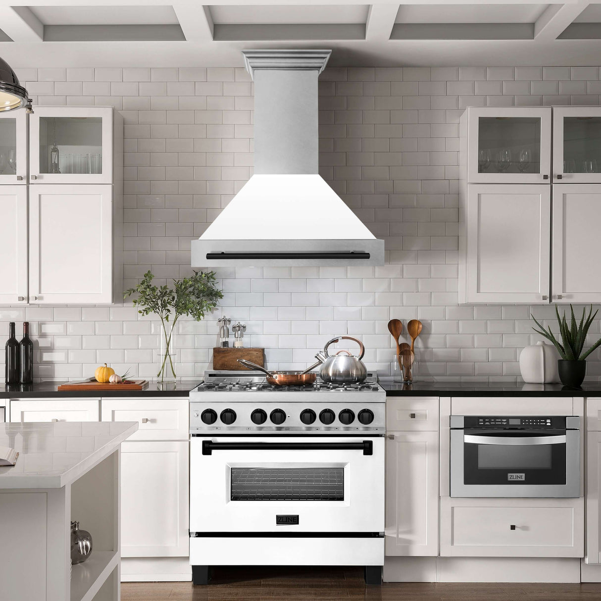 ZLINE 36" Autograph Edition Fingerprint Resistant Stainless Steel Range Hood with White Matte Shell and Matte Black Handle (8654SNZ-WM36-MB)