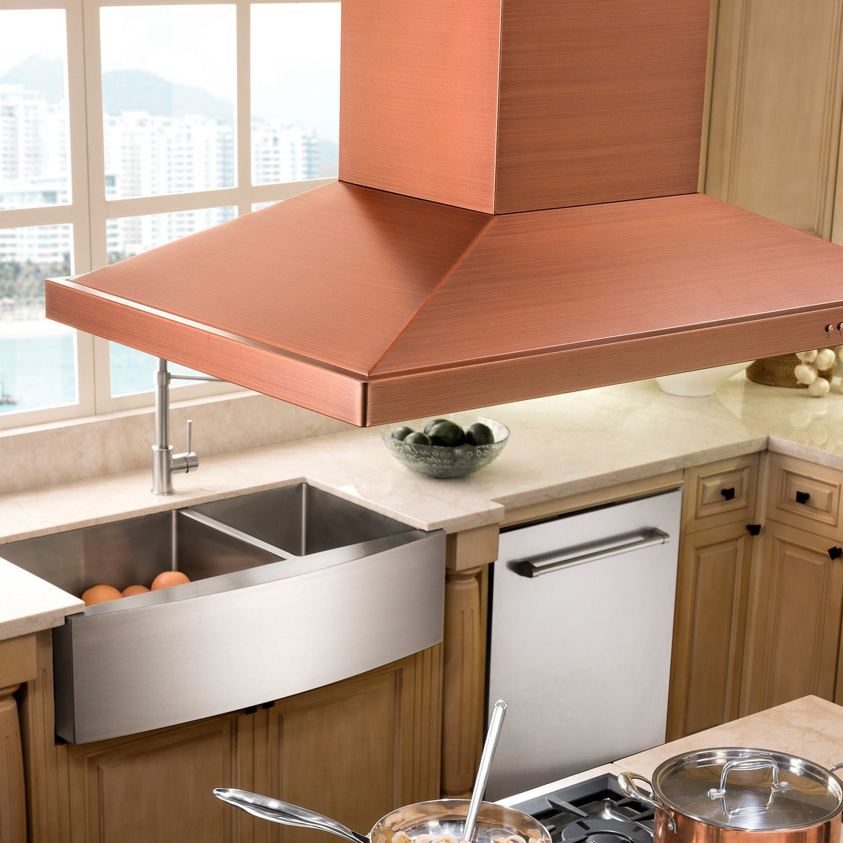 ZLINE 36" Designer Series Copper Convertible Vent Island Mount Range Hood (8KL3iC-36)