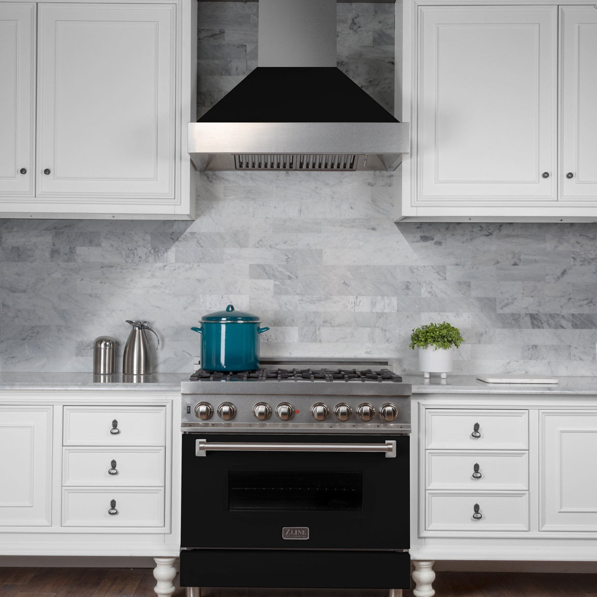 ZLINE 36" Ducted Fingerprint Resistant Stainless Steel Range Hood with Black Matte Shell (8654BLM-36)